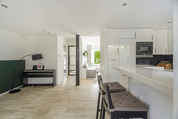 Medium property photo - In de Wolken 284, 1186 BS Amstelveen